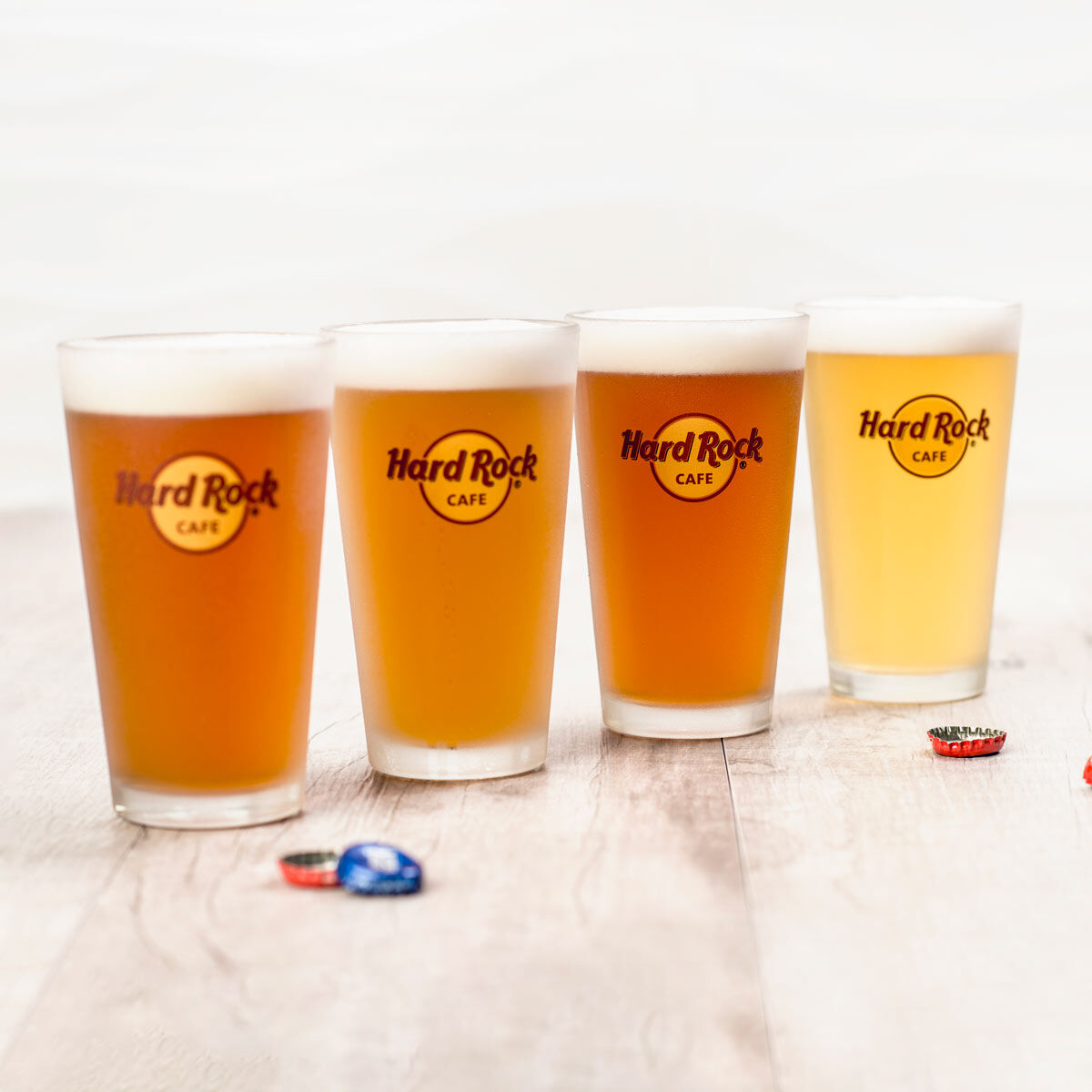 B'z Hard Rock Cafe パイントグラス　新品未使用 B'z✕Hard Rock CAFEコラボパイントグラス