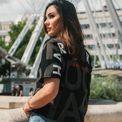 Play Louder Contrast Repeating Tee in Black