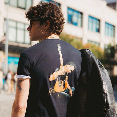 Adult Fit Bruce Springsteen Photo Tee in Black