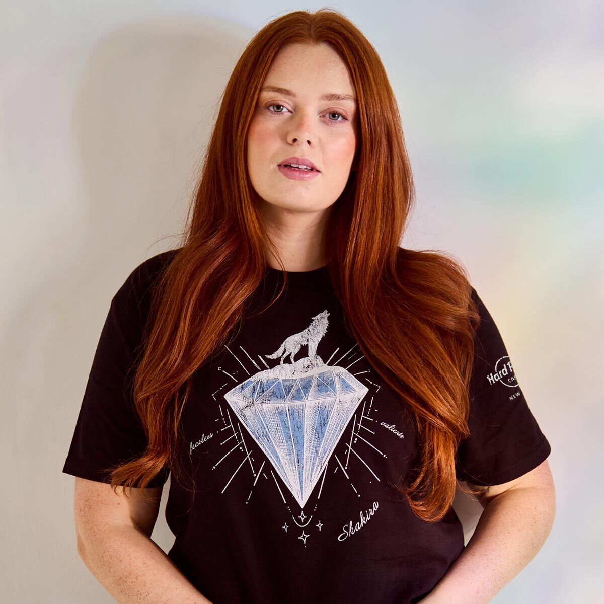 Hard Rock X Shakira Diamond Wolf Tee in Black | Online Rock Shop