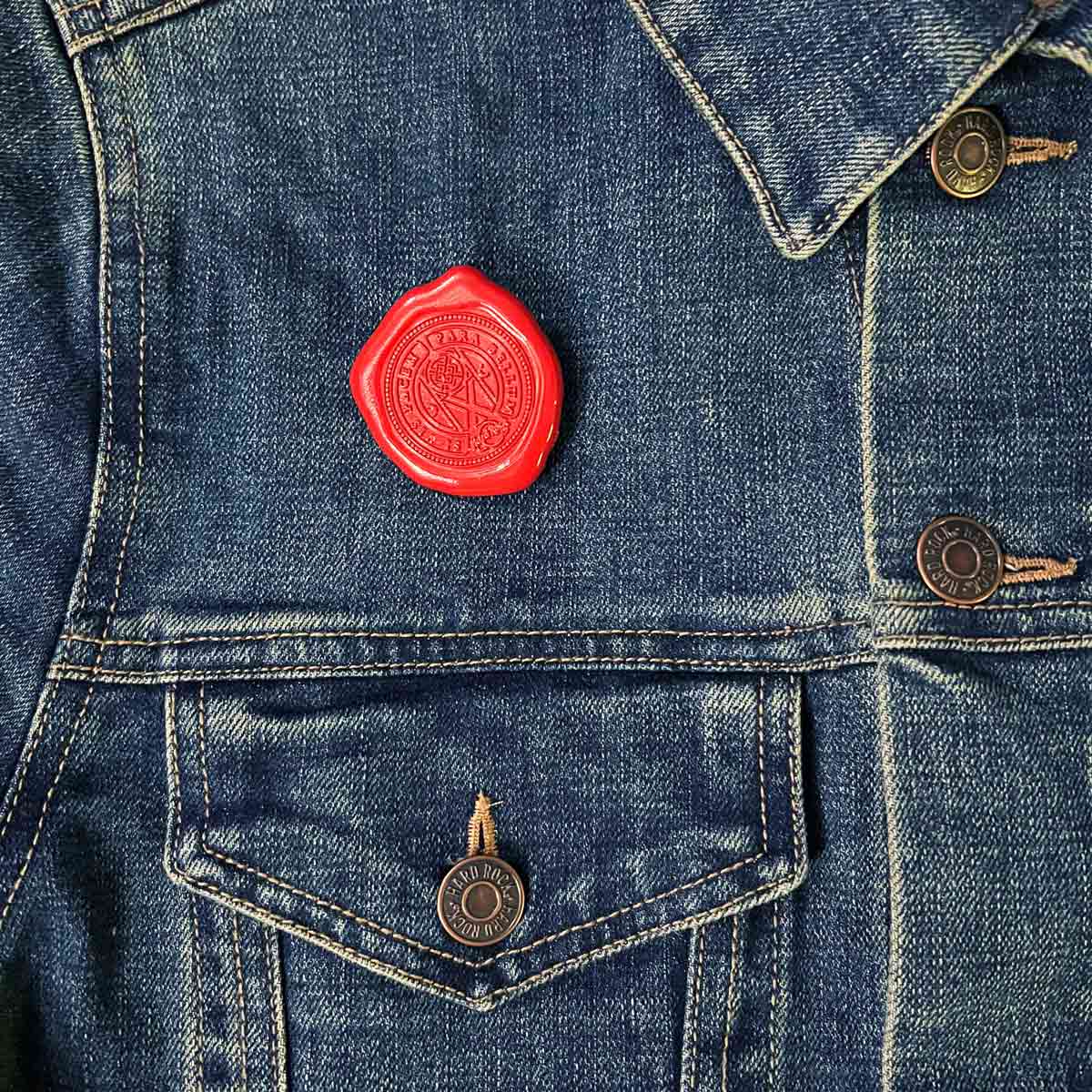 Limited Edition John Wick Hard Rock Red Baba Yaga Pin 2023 image number 7
