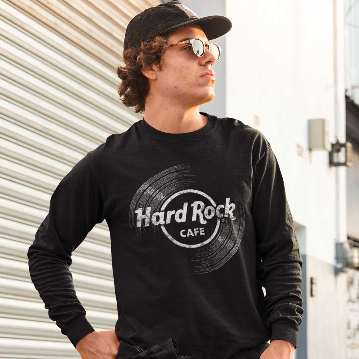 Hard Rock Vinyl Logo Longsleeve Tee Shirt in Black image number 1