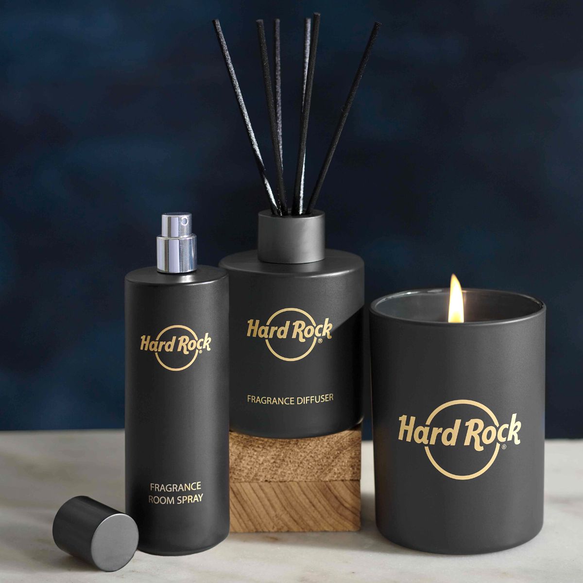 Hard Rock Gold Foil Logo Candle 8oz image number 6