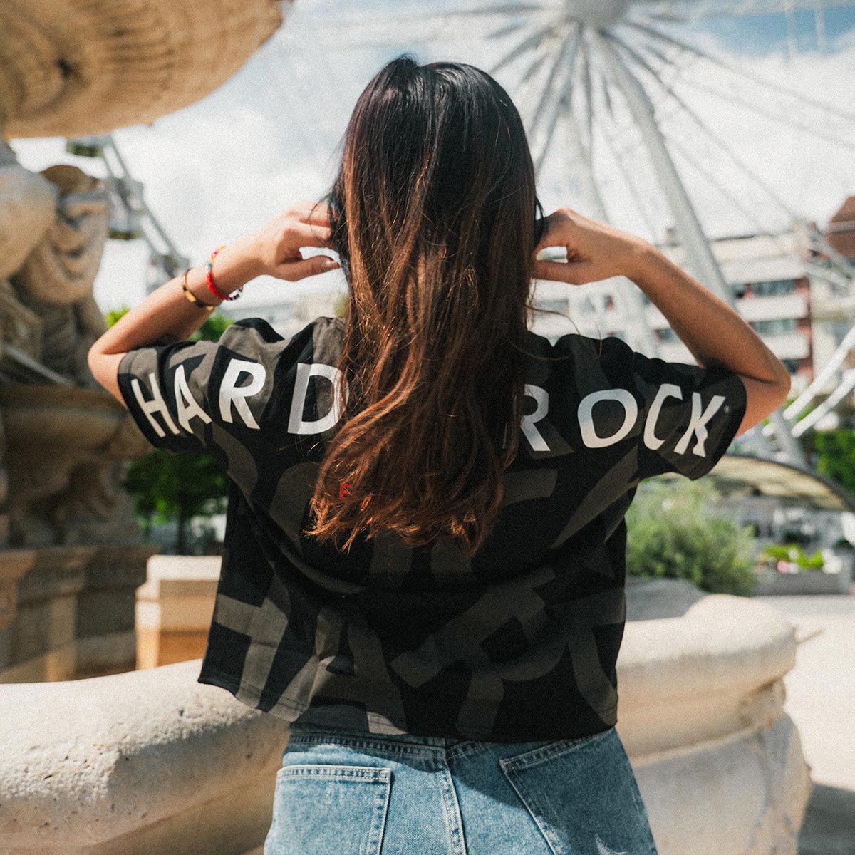 Play Louder Contrast Repeating Tee in Black image number 2